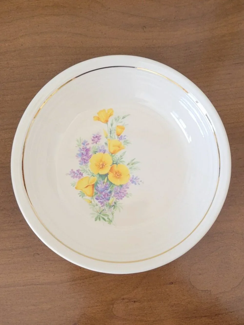 Universal Potteries UPICO Ivory Buttercup & Lavender Floral 7.5” Shallow Dish